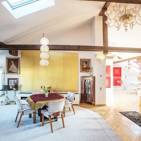 Unique Luxury Loft With Terrace In Old Town Lejlighed Prag Eksteriør billede