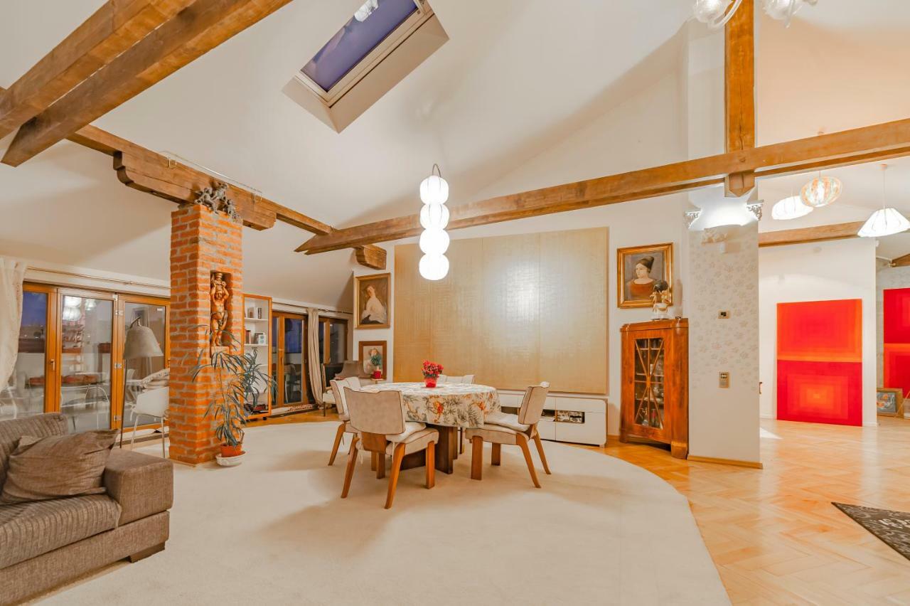 Unique Luxury Loft With Terrace In Old Town Lejlighed Prag Eksteriør billede