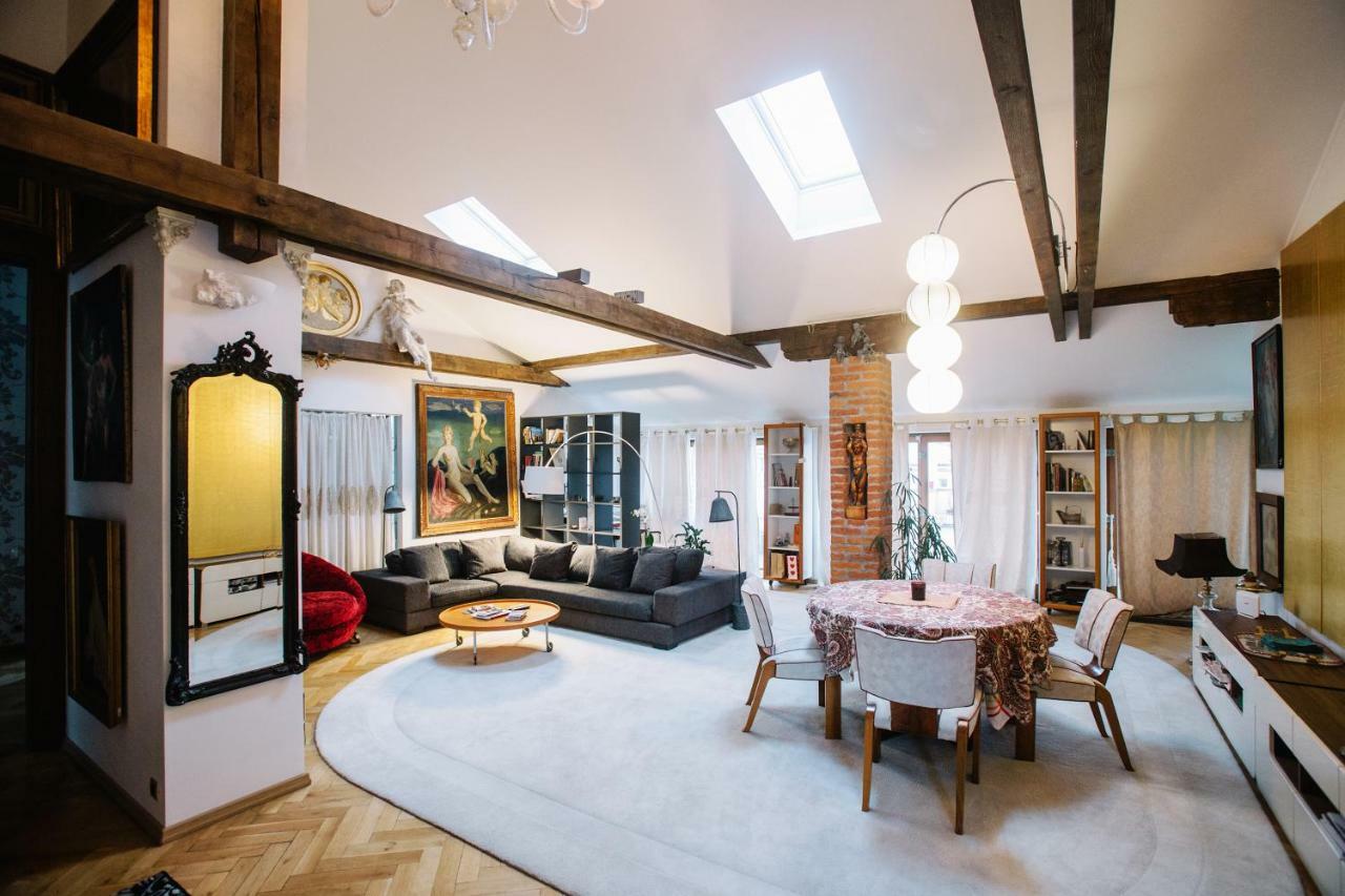 Unique Luxury Loft With Terrace In Old Town Lejlighed Prag Eksteriør billede